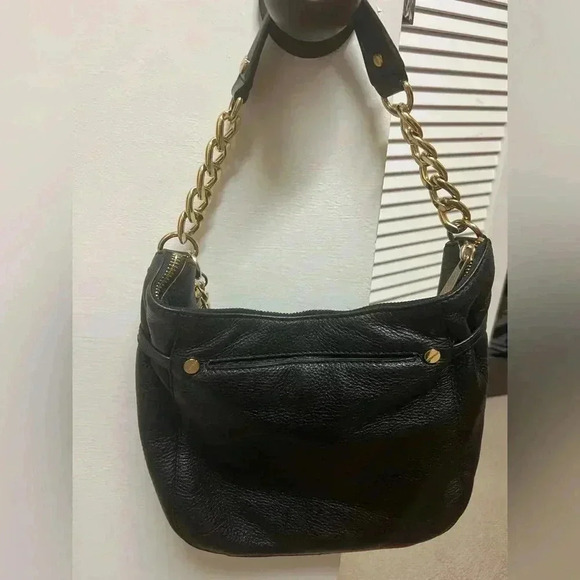 MICHAEL KORS BLACK OVER THE SHOULDER BAG - Picture 8 of 8